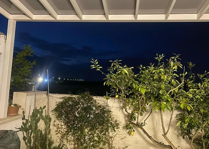 Morena * Sant Isidoro (Apulia)